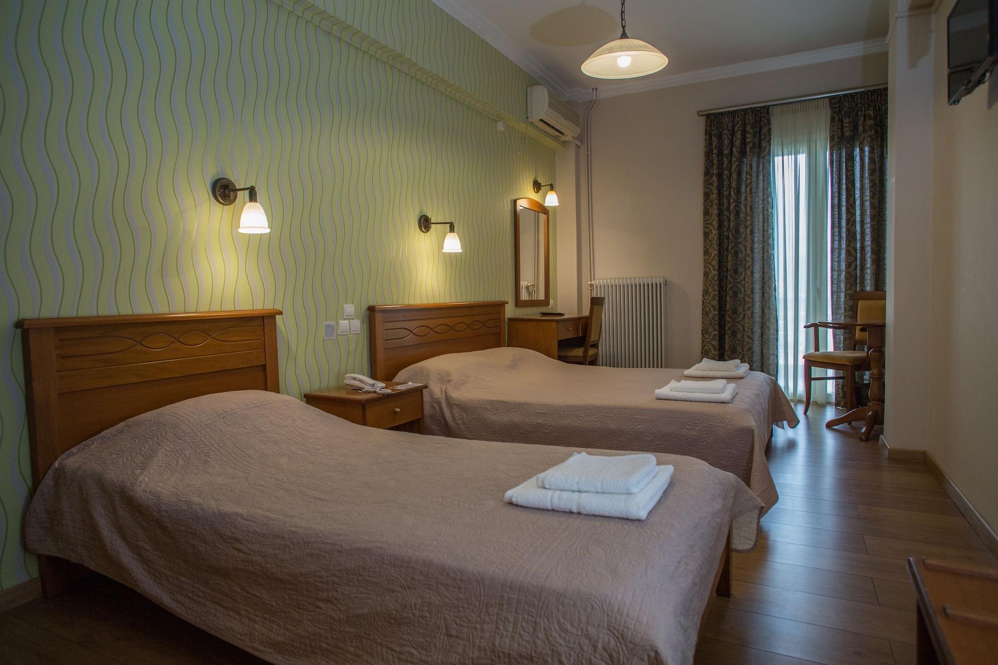 Hotel Liberty Mesolóngion Eksteriør bilde