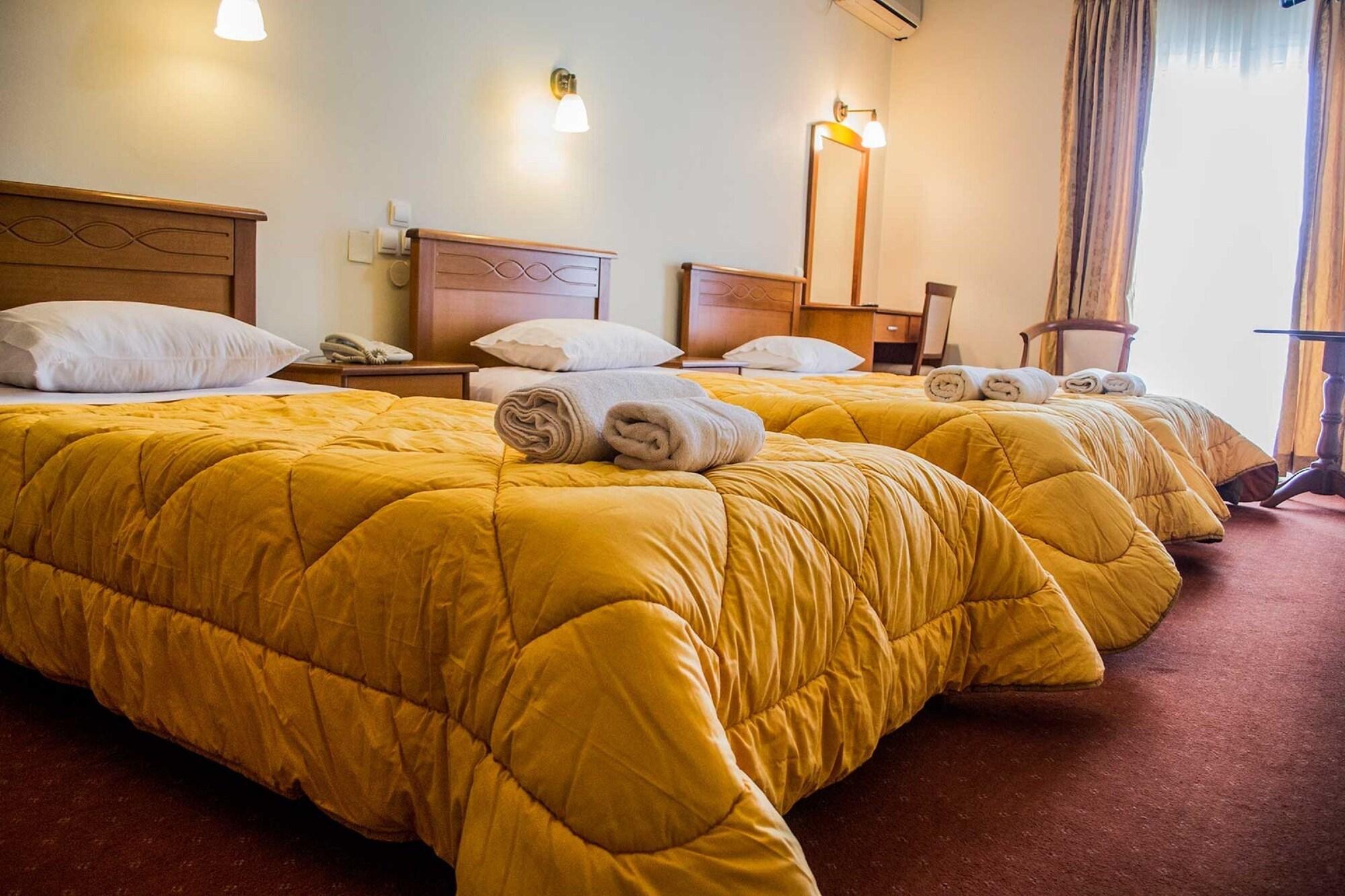 Hotel Liberty Mesolóngion Eksteriør bilde