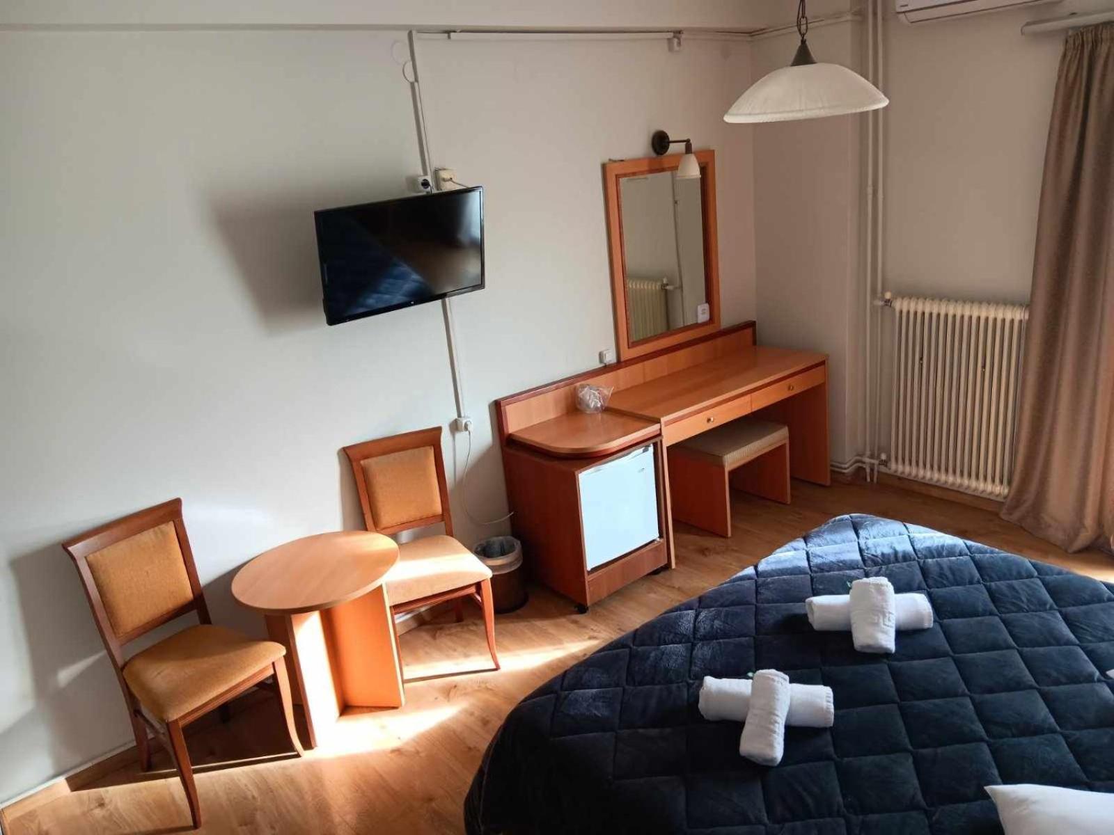 Hotel Liberty Mesolóngion Eksteriør bilde
