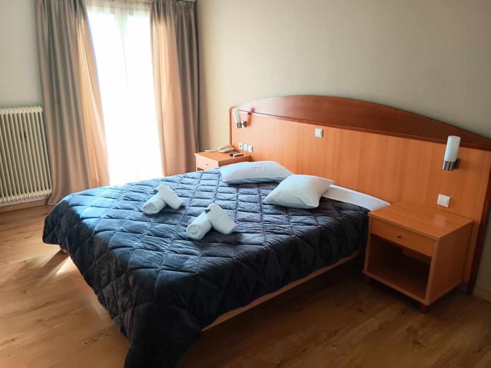 Hotel Liberty Mesolóngion Eksteriør bilde
