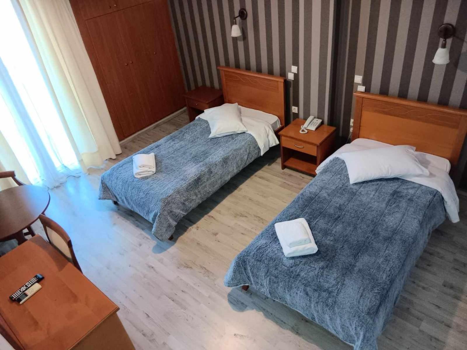 Hotel Liberty Mesolóngion Eksteriør bilde