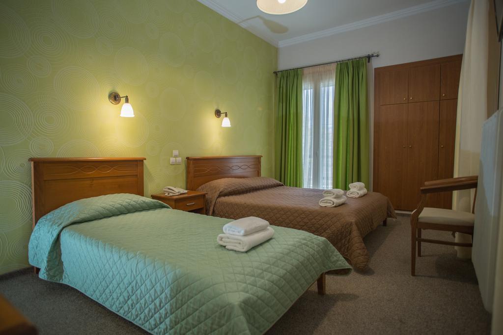 Hotel Liberty Mesolóngion Eksteriør bilde
