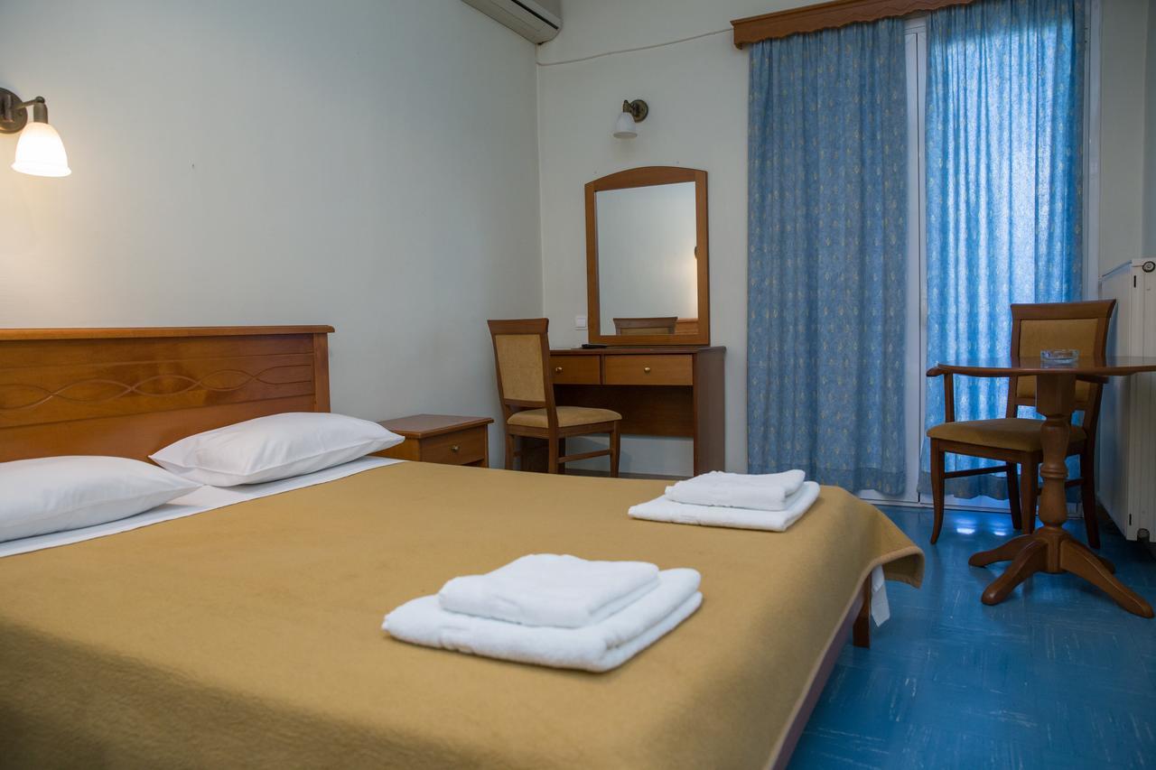 Hotel Liberty Mesolóngion Eksteriør bilde