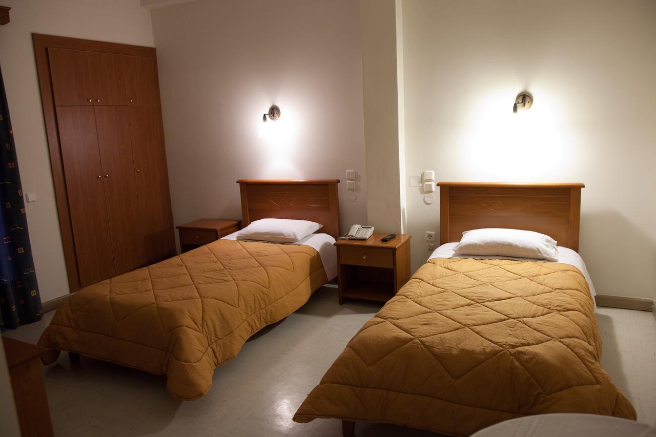 Hotel Liberty Mesolóngion Eksteriør bilde